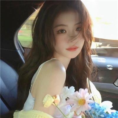 开局与女神领证结婚,激活宝箱系统